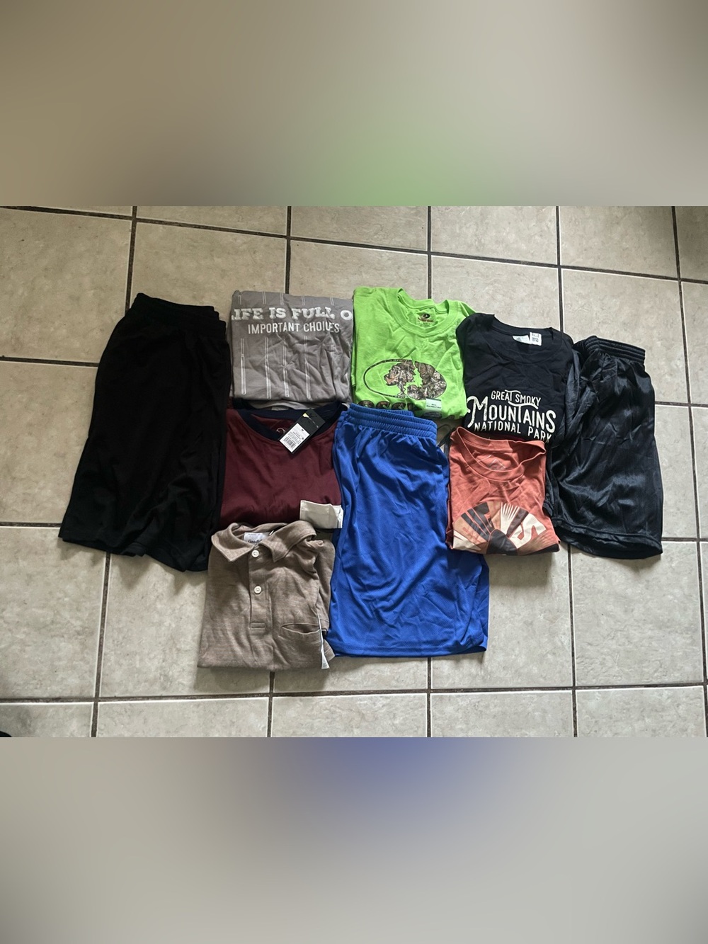 Men’s Clothing Bundle Size Medium